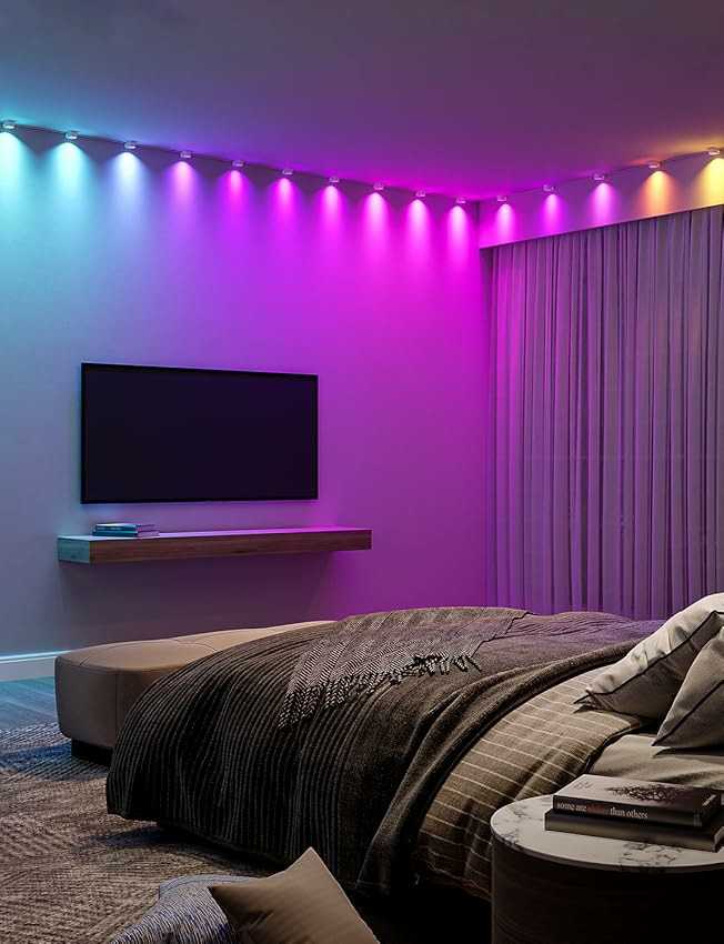 2. 工作電壓與電流